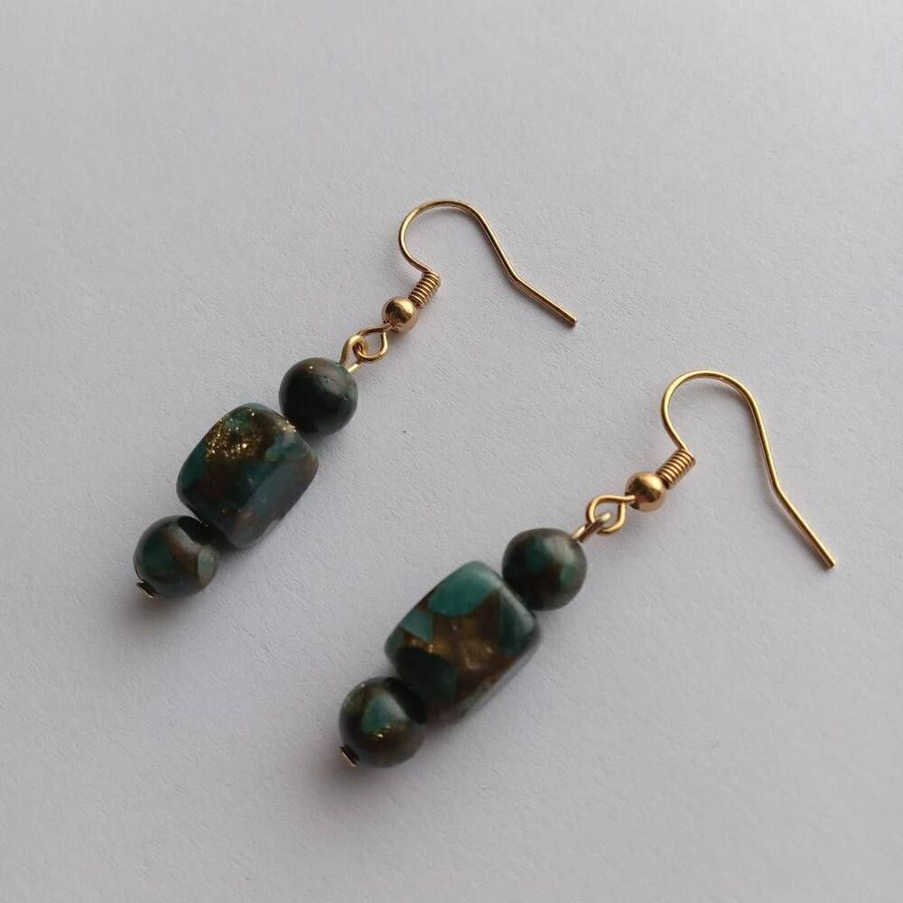 Teal beaded earrings - Picture 3 of 4